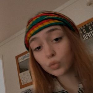 Meet your Posher, Kaley